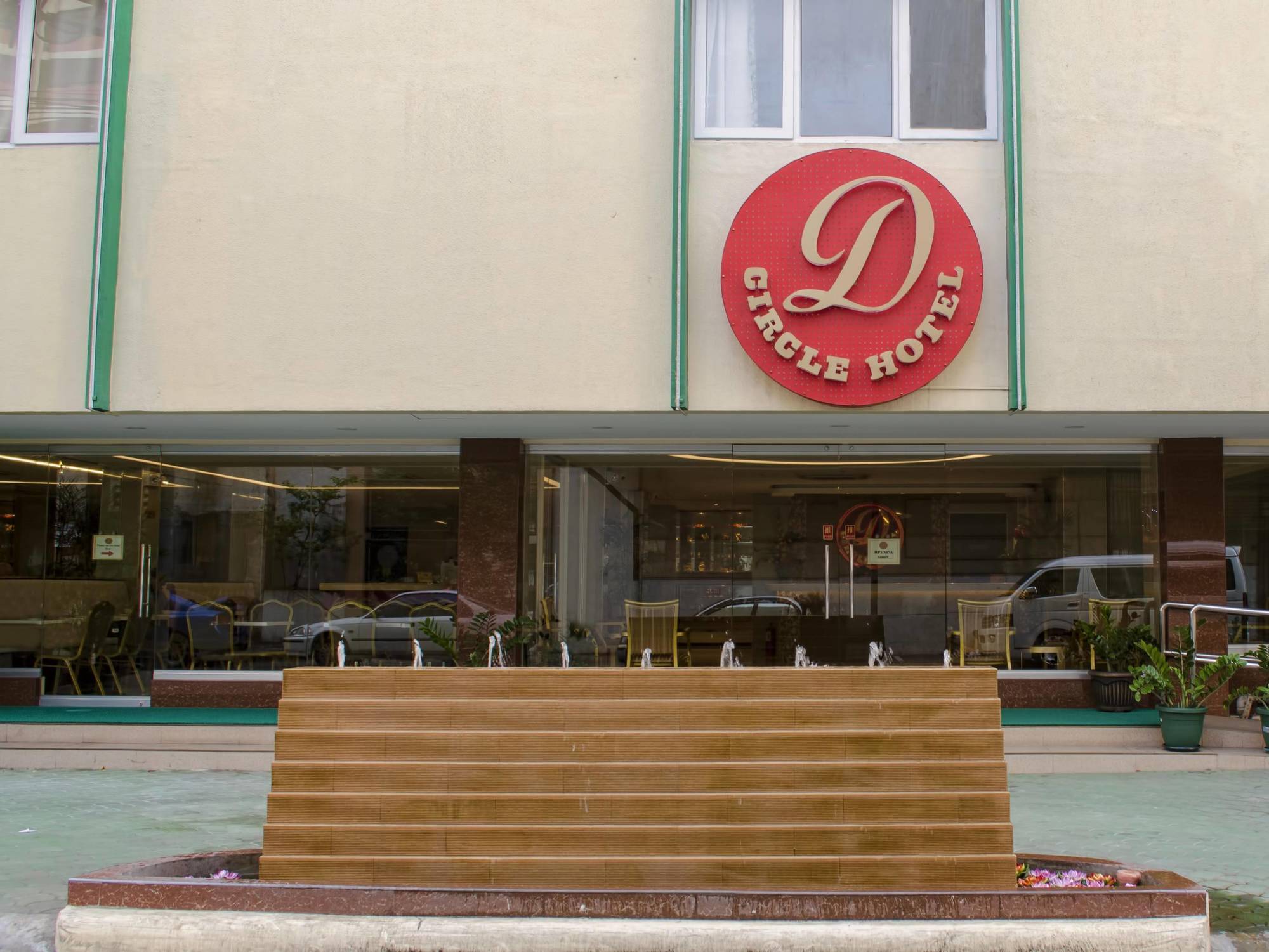 D Circle Hotel Manila Exterior photo