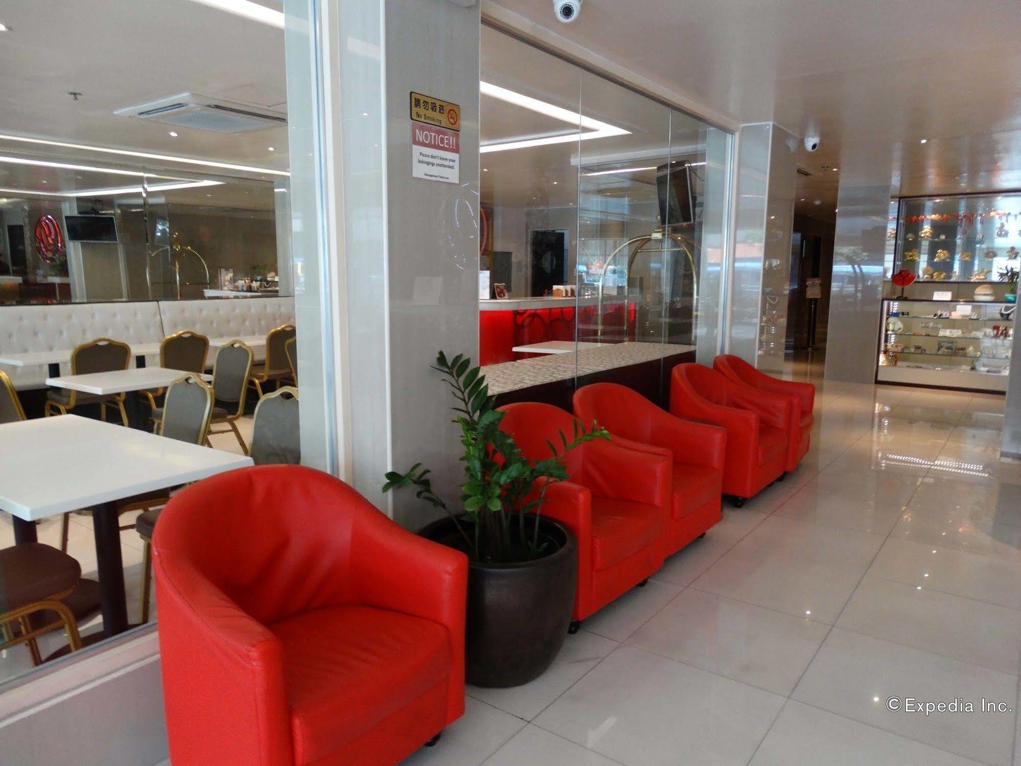 D Circle Hotel Manila Exterior photo